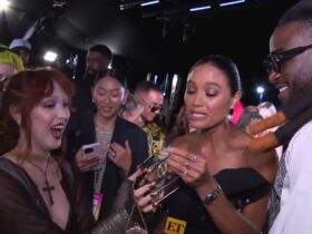 Chappell Roan Crashes Shaboozey’s VMAs Interview and Shows Off Her Claws! (Exclusive)