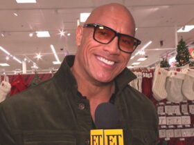 Watch Dwayne Johnson Surprise Fans With Holiday Shopping Surprise (Exclusive)