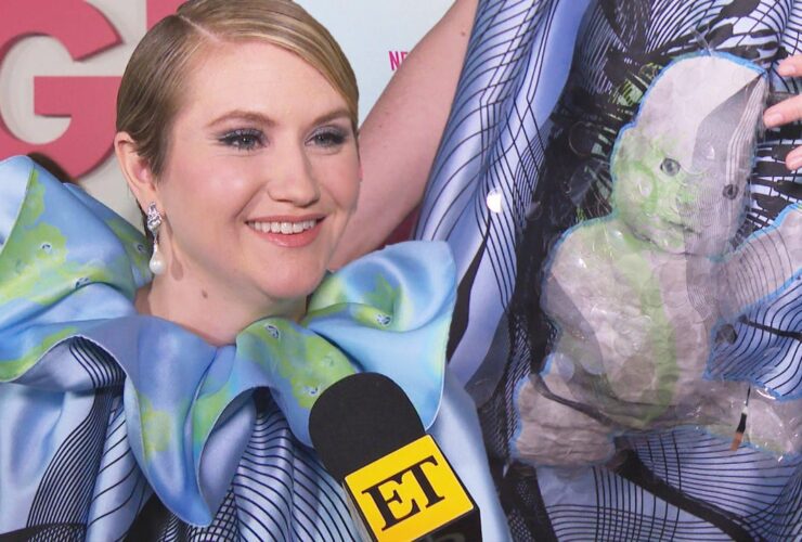 Jillian Bell Shows Off Her Baby-Inspired Look at the ‘Kinda Pregnant’ Premiere