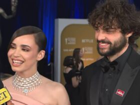 Noah Centineo Reacts to Sofia Carson’s ‘Insane’ 100-Carat Necklace at 2025 SAG Awards (Exclusive)