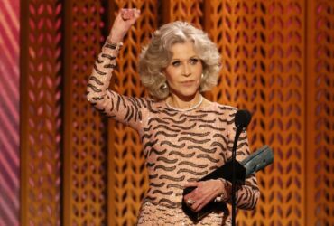 Jane Fonda Makes ‘Woke’ Statement During Life Achievement Award Speech at 2025 SAG Awards