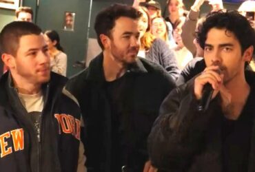 Watch the Jonas Brothers Crash a ‘Camp Rock’ Trivia Night