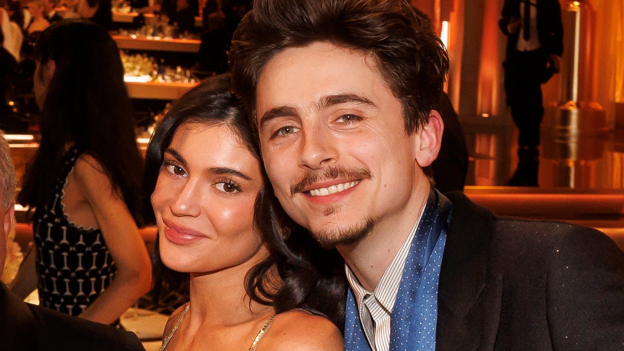 Kylie Jenner and Timothée Chalamet Are ‘Very in Love’ and Their Romance Is ‘Serious’ (Source)