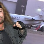 Mötley Crüe’s Vince Neils’ Plane Crashes Into Another Jet at Arizona Airport, Leaving 1 Dead