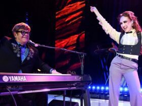 Chappell Roan and Elton John Perform ‘Pink Pony Club’ at Oscars Party